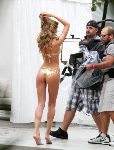 Candice Swanepoel Feet Toes And Soles 750