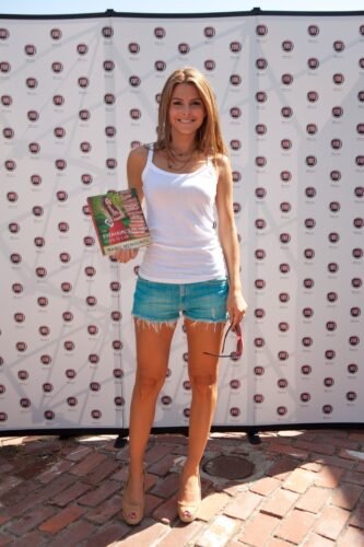 Maria Menounos Feet Toes And Soles 1114
