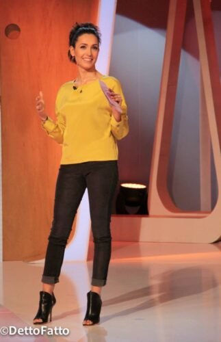 Caterina Balivo Feet Toes And Soles 245