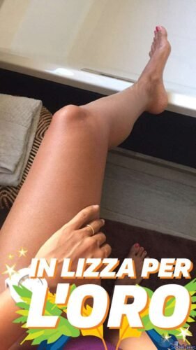 Caterina Balivo Feet Toes And Soles 402