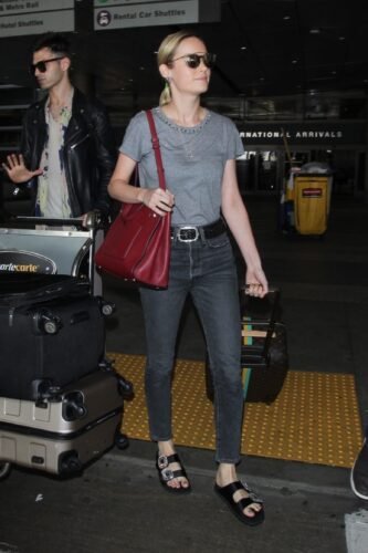 Brie Larson Feet Toes And Soles 265