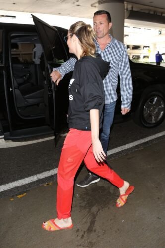 Brie Larson Feet Toes And Soles 270