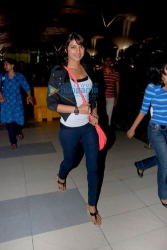 Priyanka Chopra Jonas Feet Toes And Soles 41