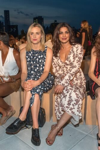 Priyanka Chopra Jonas Feet Toes And Soles 558