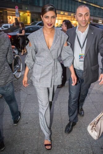 Priyanka Chopra Jonas Feet Toes And Soles 749