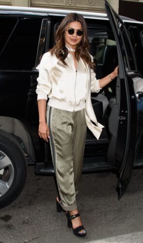 Priyanka Chopra Jonas Feet Toes And Soles 783