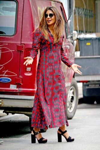 Priyanka Chopra Jonas Feet Toes And Soles 819