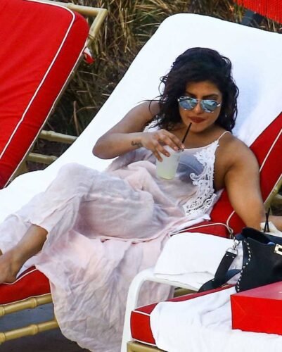 Priyanka Chopra Jonas Feet Toes And Soles 933