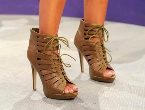 Rocsi Diaz Feet Toes And Soles 119