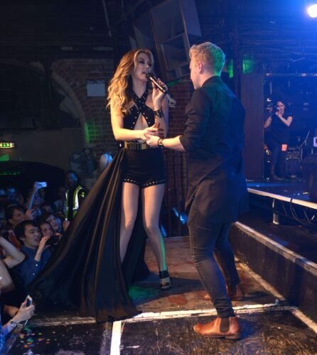 Delta Goodrem Feet Toes And Soles 361