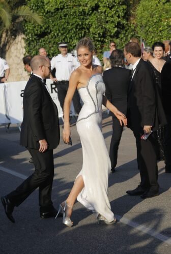 Doutzen Kroes Feet Toes And Soles 382