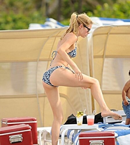 Doutzen Kroes Feet Toes And Soles 416