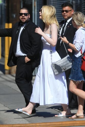 Elle Fanning Feet Toes And Soles 177