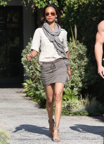 Zoe Saldana Feet Toes And Soles 322