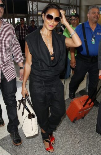 Jada Pinkett Smith Feet Toes And Soles 258