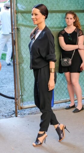 Lucy Liu Feet Toes And Soles 330