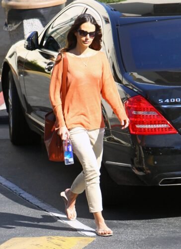 Jordana Brewster Feet Toes And Soles 226