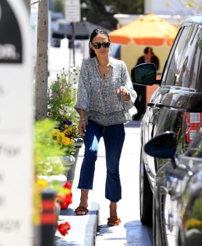 Jordana Brewster Feet Toes And Soles 843