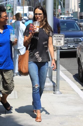 Jordana Brewster Feet Toes And Soles 914