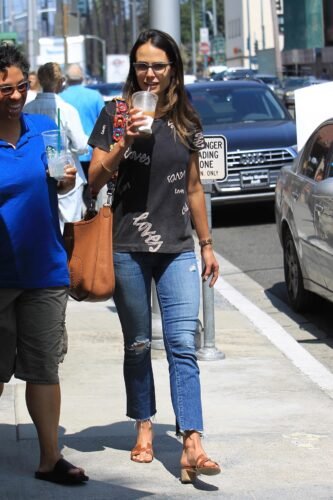 Jordana Brewster Feet Toes And Soles 917
