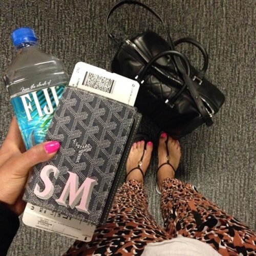 Shay Mitchell Feet Toes And Soles 524