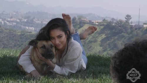 Shay Mitchell Feet Toes And Soles 885
