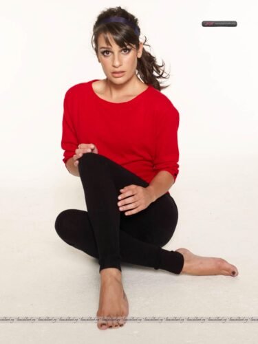 Lea Michele Feet Toes And Soles 427