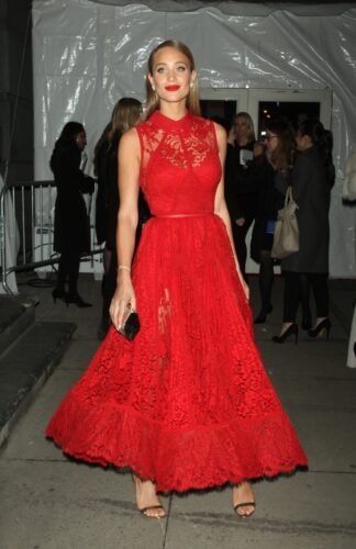 Hannah Jeter Feet Toes And Soles 173