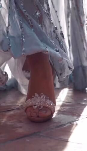 Iris Mittenaere Feet Toes And Soles 314