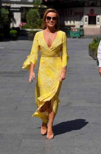 Amanda Holden Feet Toes And Soles 1071