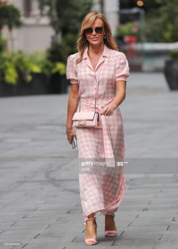 Amanda Holden Feet Toes And Soles 1112