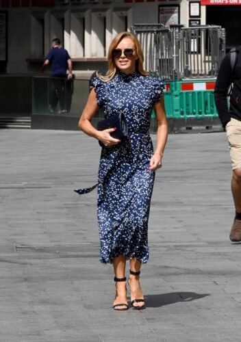 Amanda Holden Feet Toes And Soles 1117