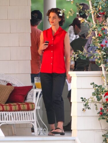 Katie Holmes Feet Toes And Soles 84