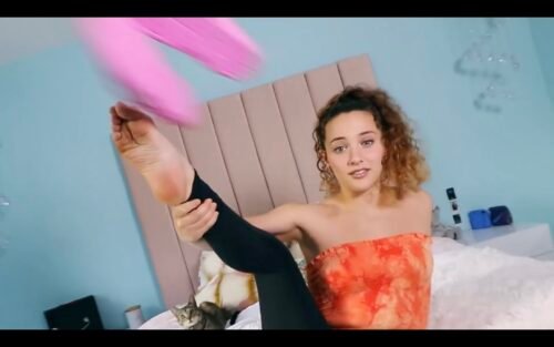 Sofie Dossi Feet Toes And Soles 335