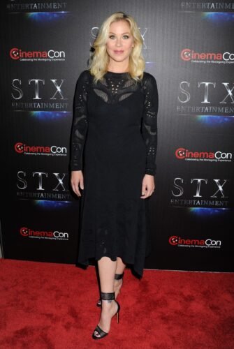 Christina Applegate Feet Toes And Soles 338