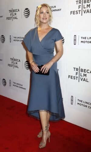 Christina Applegate Feet Toes And Soles 359