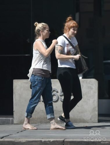 Christina Applegate Feet Toes And Soles 417