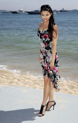 Aishwarya Rai Bachchan Feet Toes And Soles 20