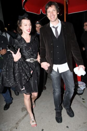 Milla Jovovich Feet Toes And Soles 103