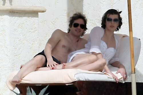 Milla Jovovich Feet Toes And Soles 106