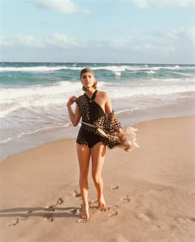 Milla Jovovich Feet Toes And Soles 140