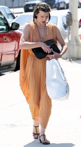 Milla Jovovich Feet Toes And Soles 182
