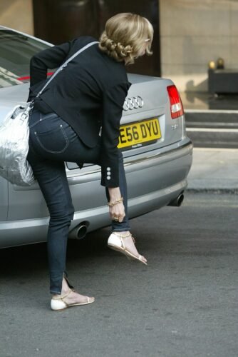 Rosamund Pike Feet Toes And Soles 104