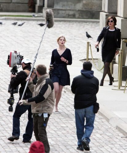 Rosamund Pike Feet Toes And Soles 106