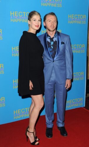 Rosamund Pike Feet Toes And Soles 183