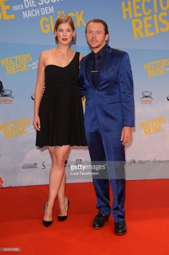 Rosamund Pike Feet Toes And Soles 341