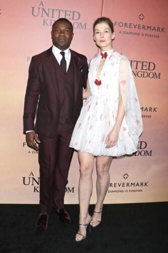 Rosamund Pike Feet Toes And Soles 386