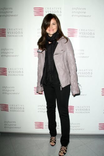 Tiffani Thiessen Feet Toes And Soles 163