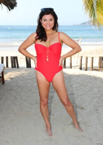 Tiffani Thiessen Feet Toes And Soles 330