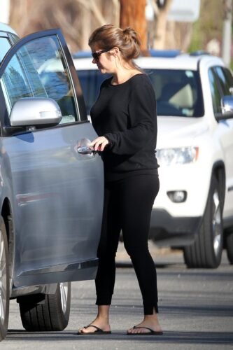 Tiffani Thiessen Feet Toes And Soles 349